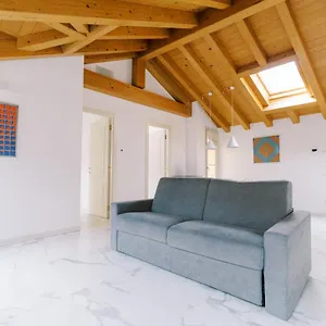 Casa King 2 , Como Italy