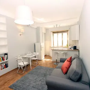Pacinotti Flats Apartment